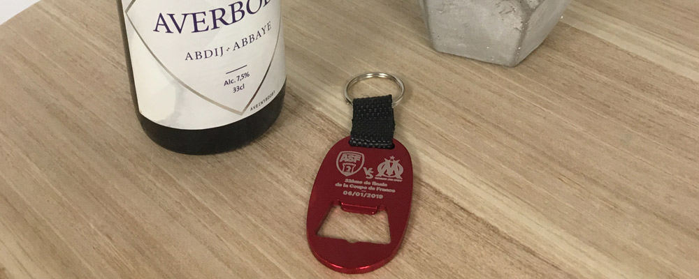 Porte-clés décapsuleur personnalisé