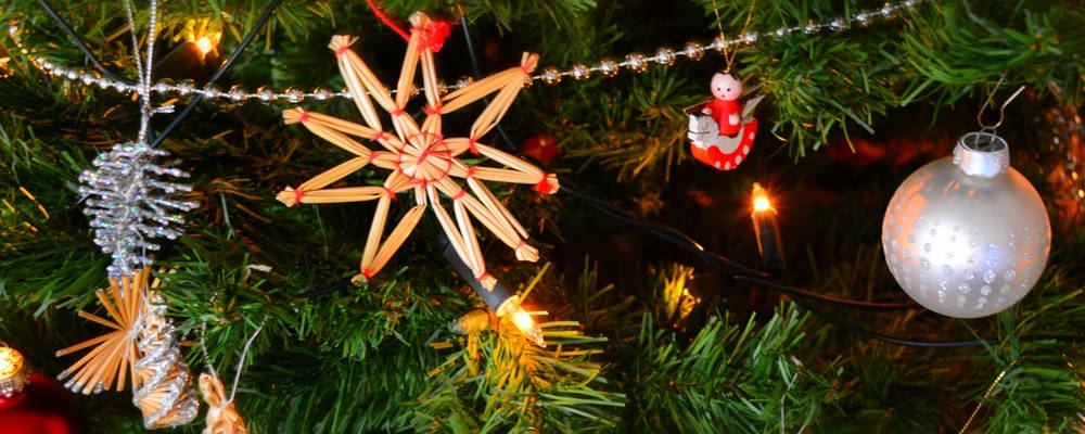 Organiser un arbre de noël en entreprise